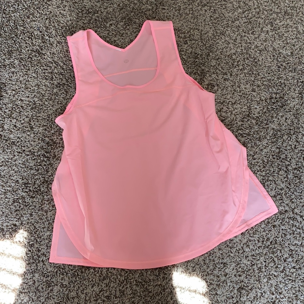 Lululemon tank